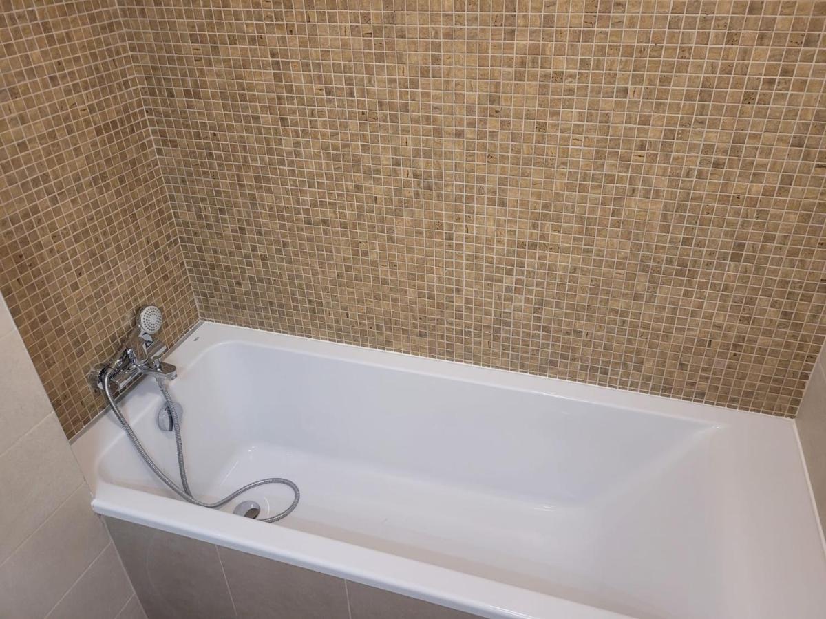 Apartment In Bucharest, Baneasa Green Area エクステリア 写真